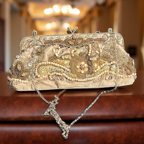 Evening bag Silk evening bag Mother of pearl ,sequence and seed beads GUC - Picture 13 of 13